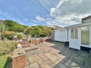 Photo 30- click for photo gallery